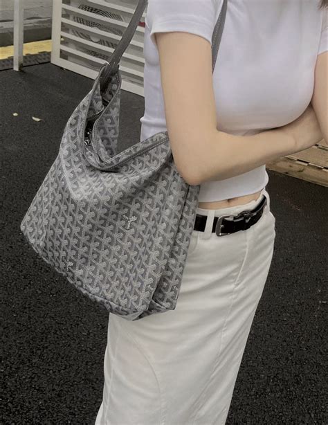 goyard hobo grey